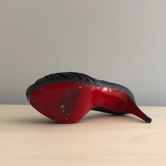 Christian Louboutin Jenny Knot Peep Toe Platform Pumps Size 37 - Picture 6 of 6